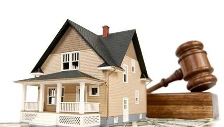 Как получить компенсацию за жилье в случае признания сделки незаконной?